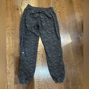 Lululemon lined joggers size 8